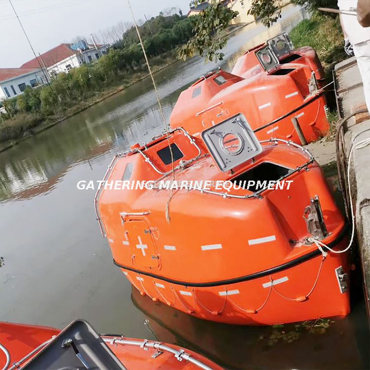 Solas Life Boats Totalmente encerrado con bote salvavidas con gravedad davit