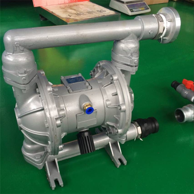 Bolsas de agua de prueba para botes salvavidas (8)