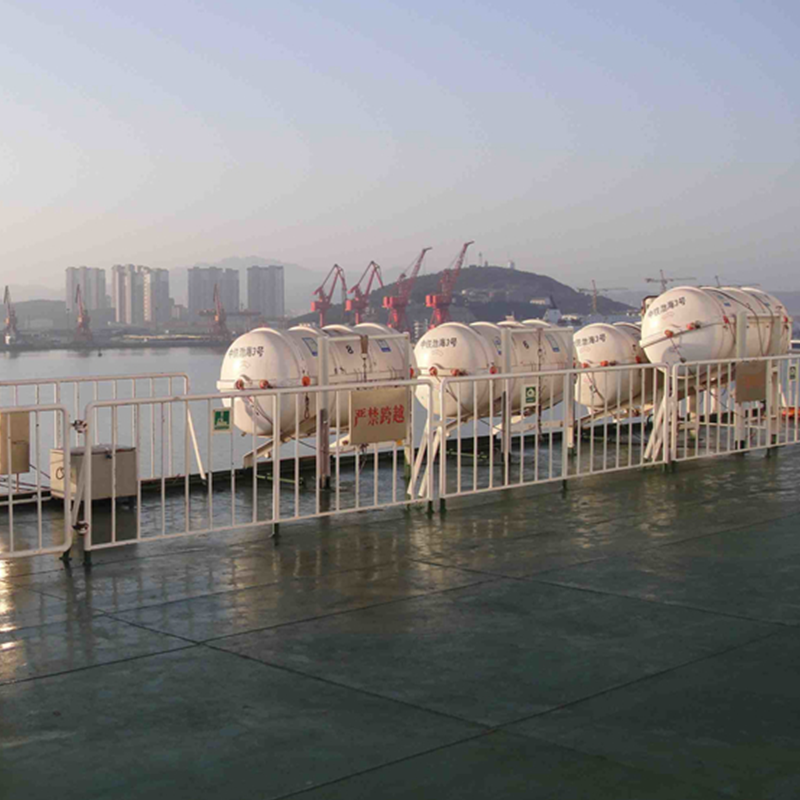 Contenedor de balsa de vida7