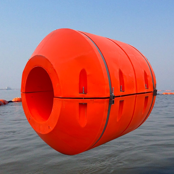 Objetos flotantes de naranja en proyectos de dragado - Pipe Floater