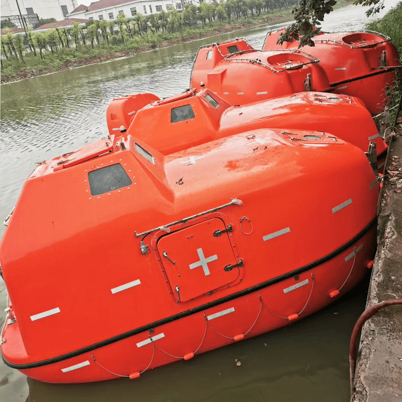 Bote salvavidas totalmente cerrado: el mejor refugio para la seguridad en el mar