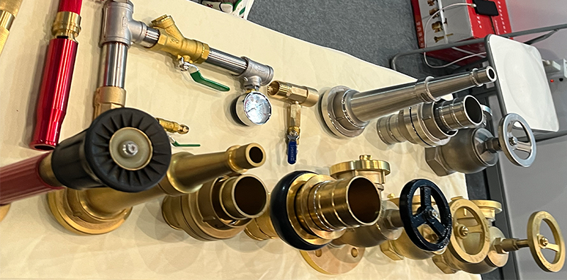 acoplamiento de manguera contra incendios 3