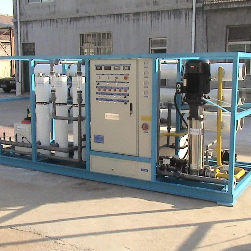 Equipos de desalinización de agua de mar por ósmosis inversa (RO)